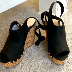 Soda wedges brand new size 10